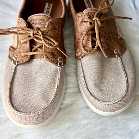 Skechers On-The-Go Flex Embark Tan Canvas & Leather Slip On Boat Shoes Size 9 - Picture 6 of 16